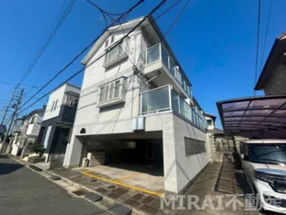 ステュディオ・カリーノ【2階】の外観