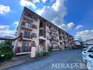 ユージィーコート巽の画像