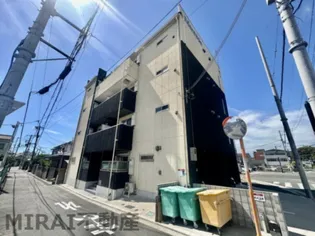 エヌエムトラントキャトフ【2階】の外観