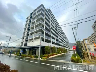 ローレルスクエア柏原の画像