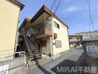 西口マンションの画像