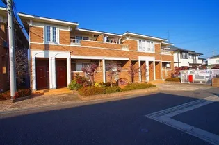 ラ・プリジアB【1階】の外観