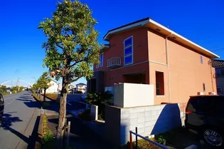 リナ プルメリア【2階】の外観