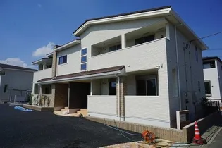 ジュネス Dの画像