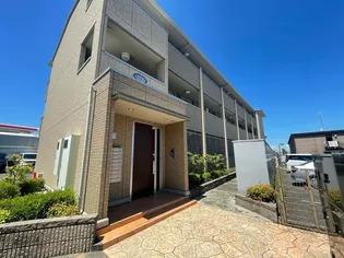 カルチェBの画像