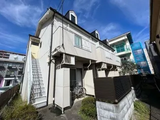 ハイツホワイト【2階】の外観