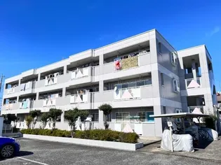 サンセヴィラージュ【3階】の外観