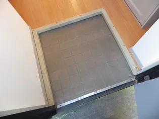 ツインコートピュアB【2階】の玄関