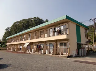 グリーンプラザ滝山【1階】の外観