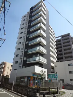 シャーメゾンステージ日野【3階】の外観