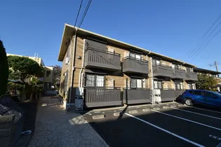 ファミール多摩平【2階】の外観