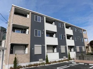 OPERA deu【3階】の外観