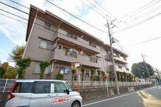 コートエレガンスJ【1階】の外観