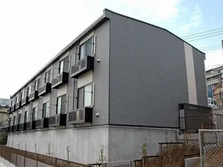 レオパレス日向坂【2階】の外観