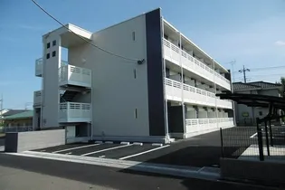 レオネクストレーヴの画像