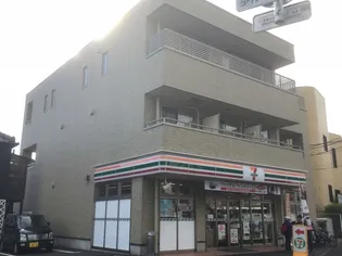 エトワール【2階】の外観