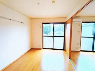 フォレスト【2階】の内装