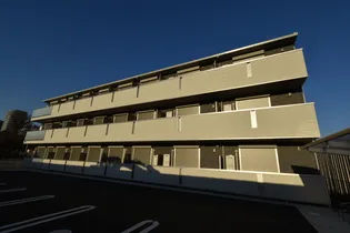 グレーヌメゾン【2階】の外観