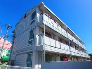 ラリグラス【1階】の外観