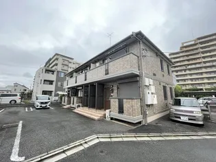 ヴィラアベニュー【1階】の外観