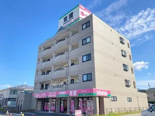 ラウレアの画像