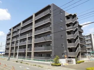 ラフィナージュの画像