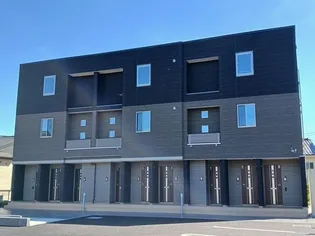 シュトラール【2階】の外観