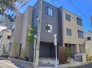 サンコリーヌ立川【1階】の外観