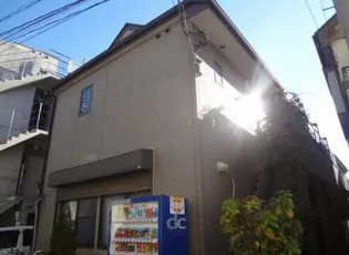 グリーンコーポ【2階】の外観
