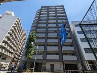 エルエースイート上野【13階】の外観