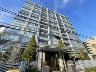 パークコート千代田四番町【8階】の外観