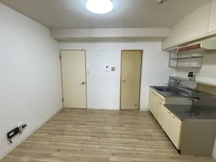 マーベリック帯広東ANNEX(旧コーポラスTOMO)【117号室】の居間