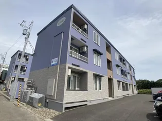 ルゼルN【3階】の外観