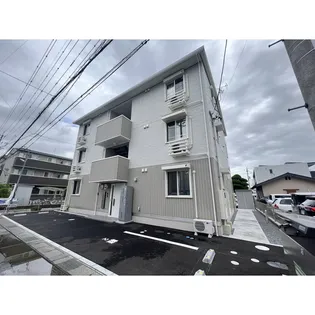 トリシア中御所の画像