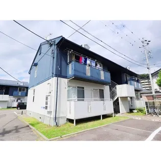 クレストファイブ Aの画像