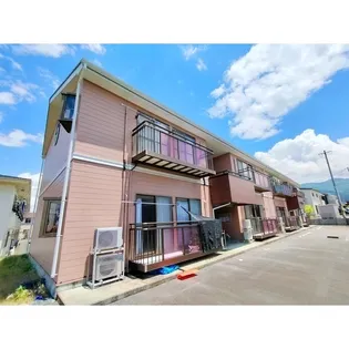 サープラスもも【201号室】の外観