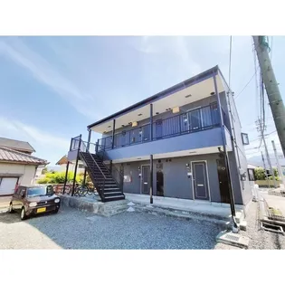 LIGHT CREW【101号室】の外観