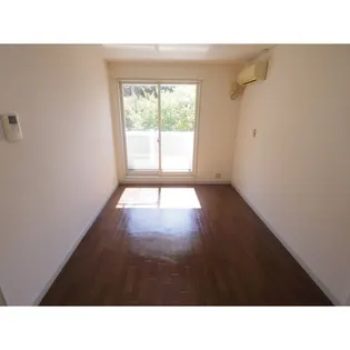 アトレヴィ【2階】の居間