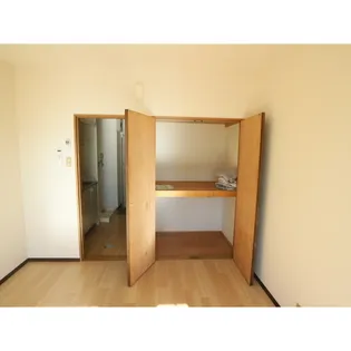 ガーデンハイツヤザキ【203号室】の内装