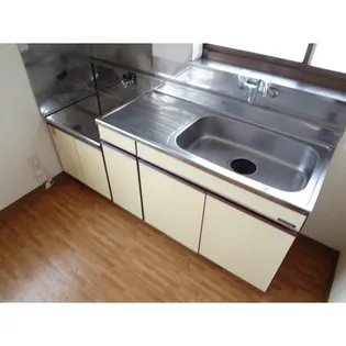 メゾン真島【101号室】のキッチン