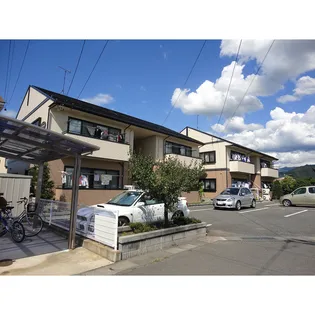 エミネントおぶせ B棟【102号室】の外観