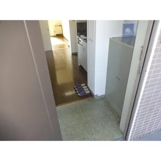 石芝イン・北【117号室】の玄関