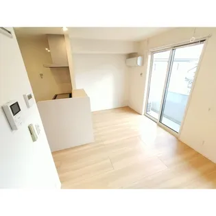 アランコート【2階】の居間