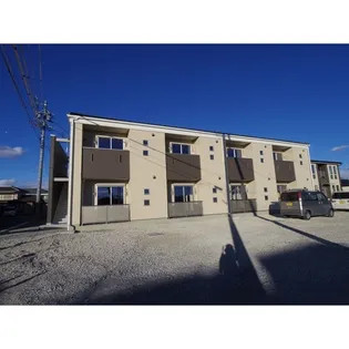 メゾンド・ラレーヌ【2階】の外観