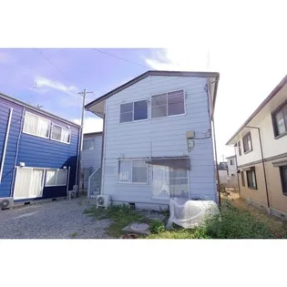 ラセーヌ村前B【102号室】の外観