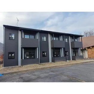 LA TOUR NET SEPTの画像