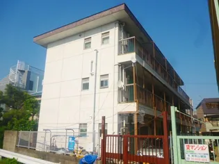 マンション南風【1階】の外観