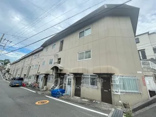 大阪府箕面市瀬川4丁目【テラスハウス】の外観