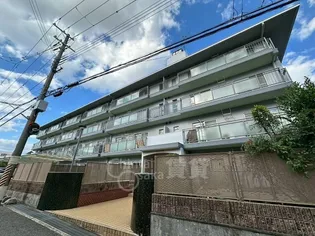 大阪府吹田市五月が丘東【マンション】の外観