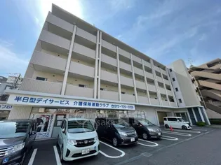 大阪府箕面市瀬川5丁目【マンション】の外観